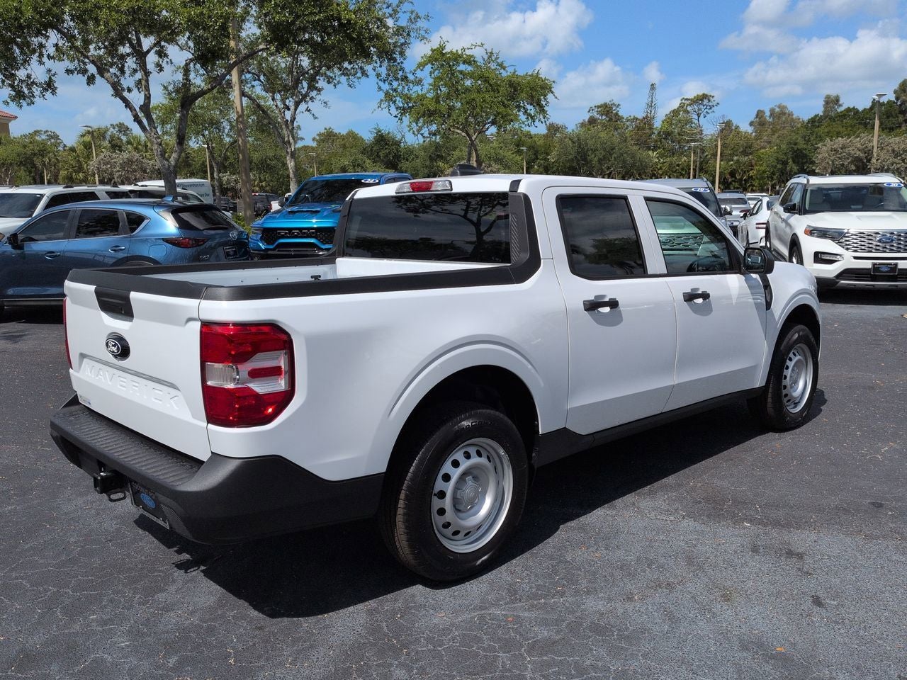 2026 Ford Maverick XL