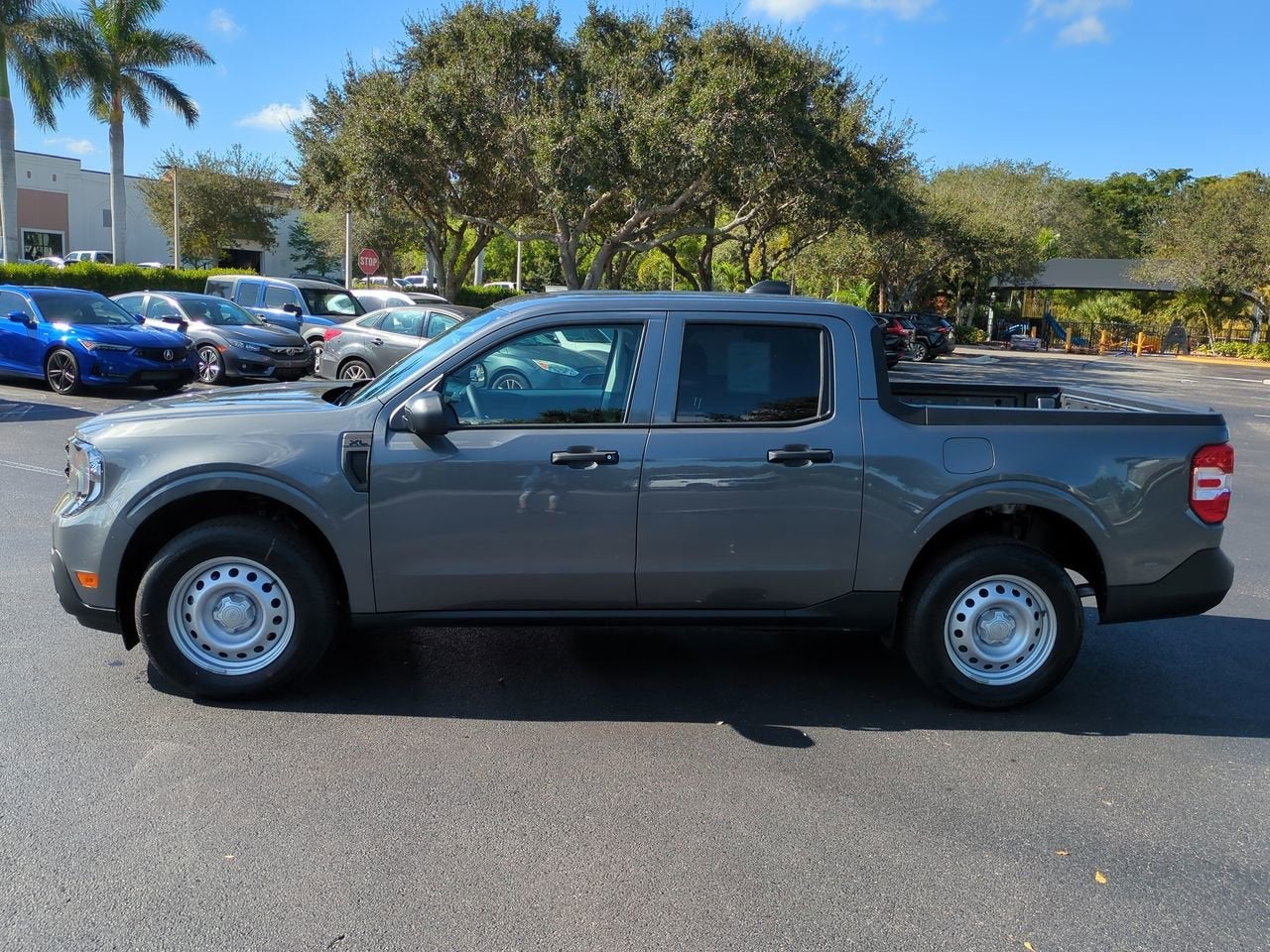 2025 Ford Maverick XL