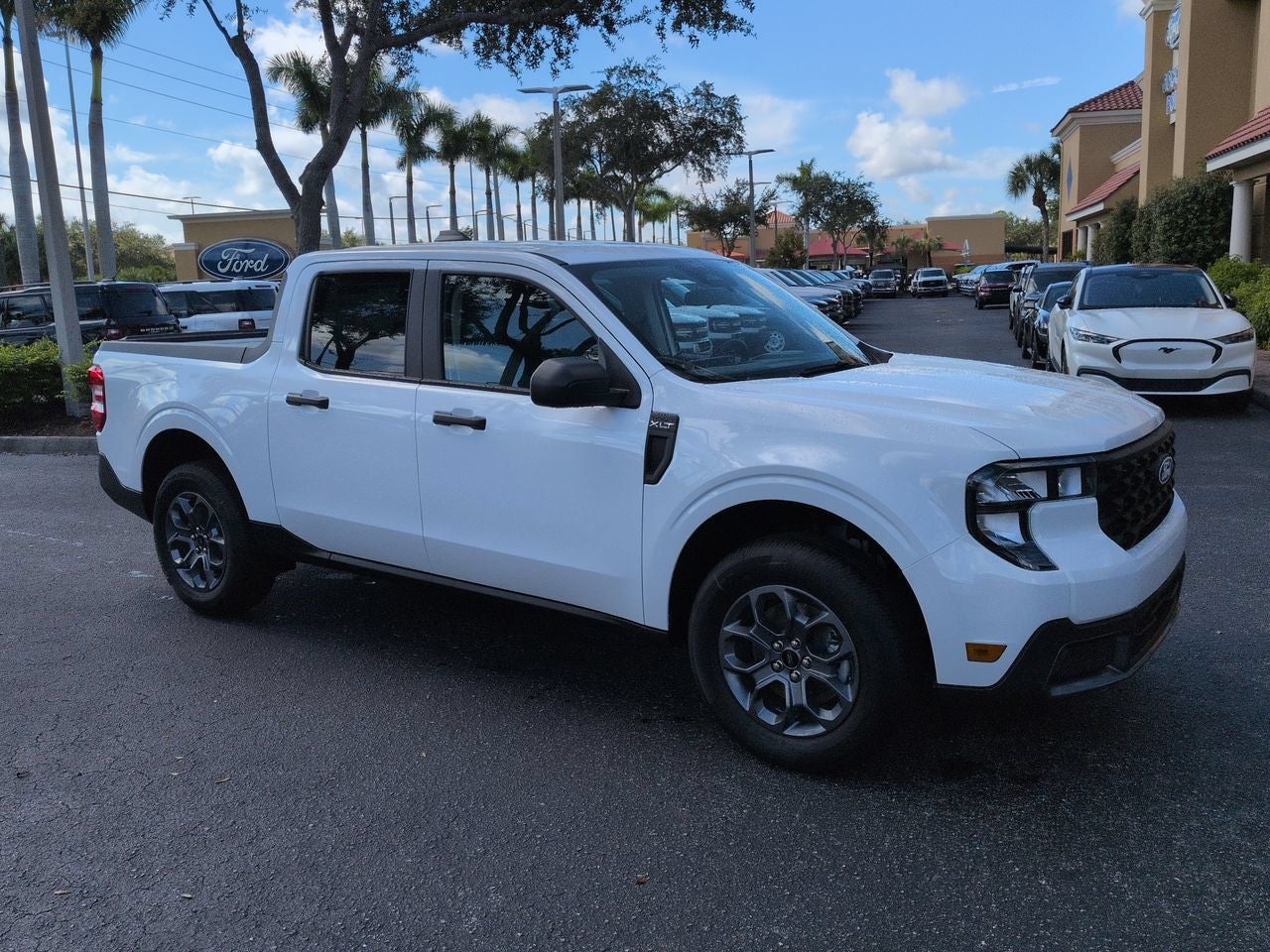 2026 Ford Maverick XLT