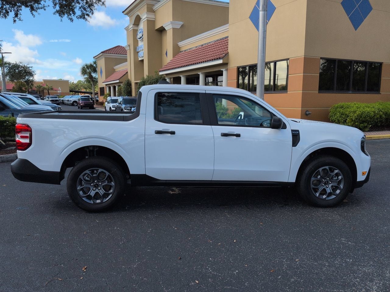 2026 Ford Maverick XLT