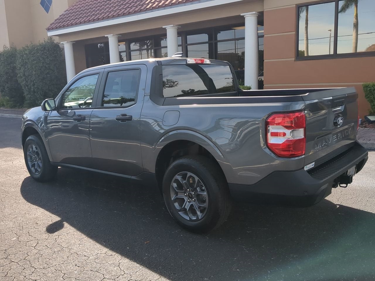 2025 Ford Maverick XLT