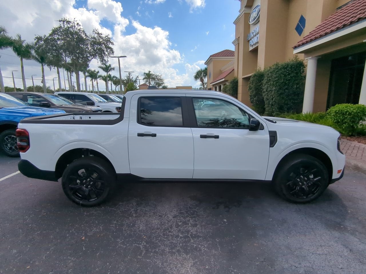 2025 Ford Maverick XLT