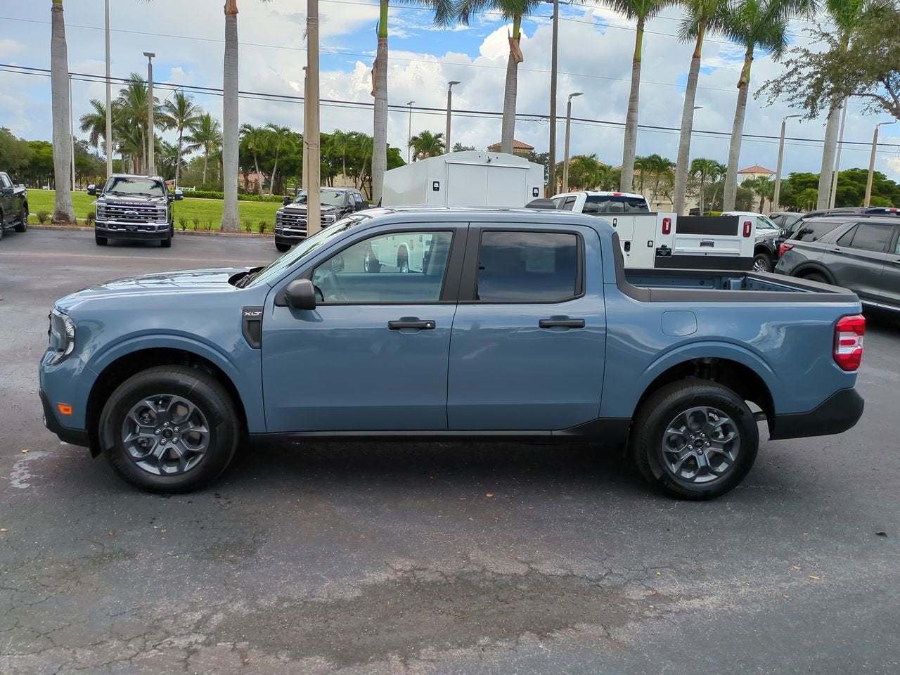 2025 Ford Maverick XLT