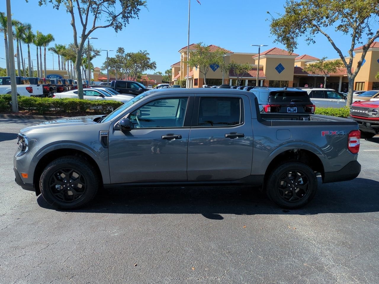 2025 Ford Maverick XLT